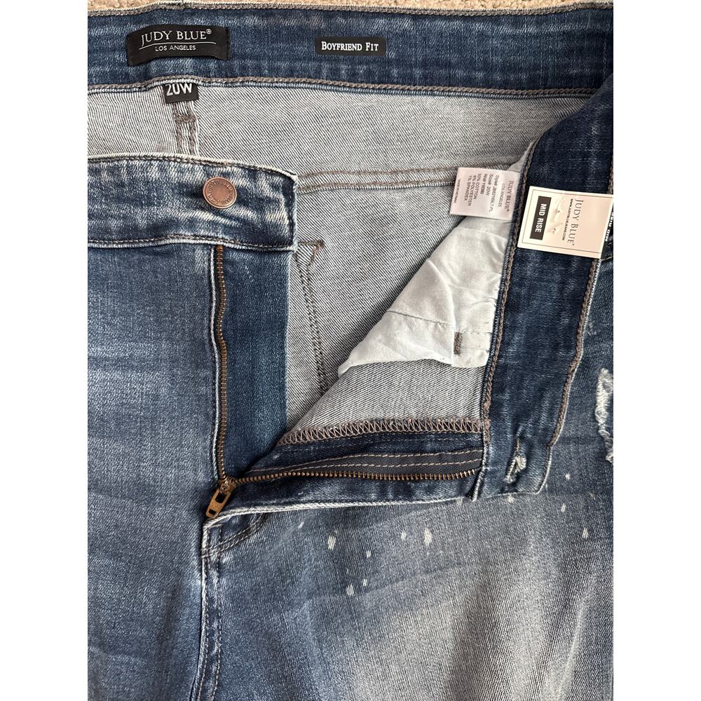 Judy Blue Plus Destroyed Mid-Rise Bleach Splatter Boyfriend Fit Size 20W - Picture 8 of 12